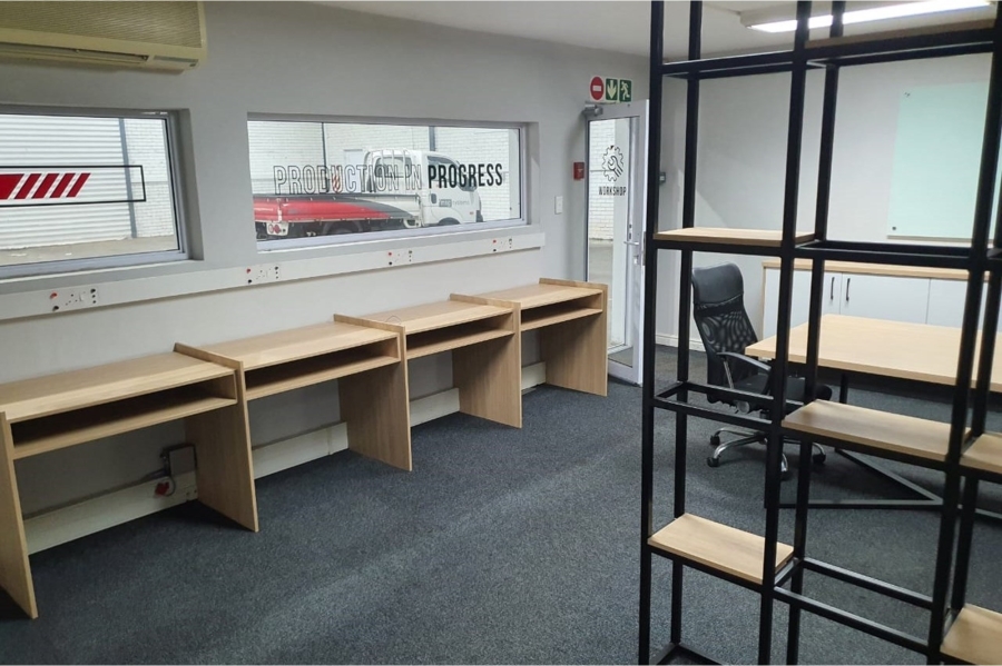 To Let commercial Property for Rent in Newton Park Eastern Cape